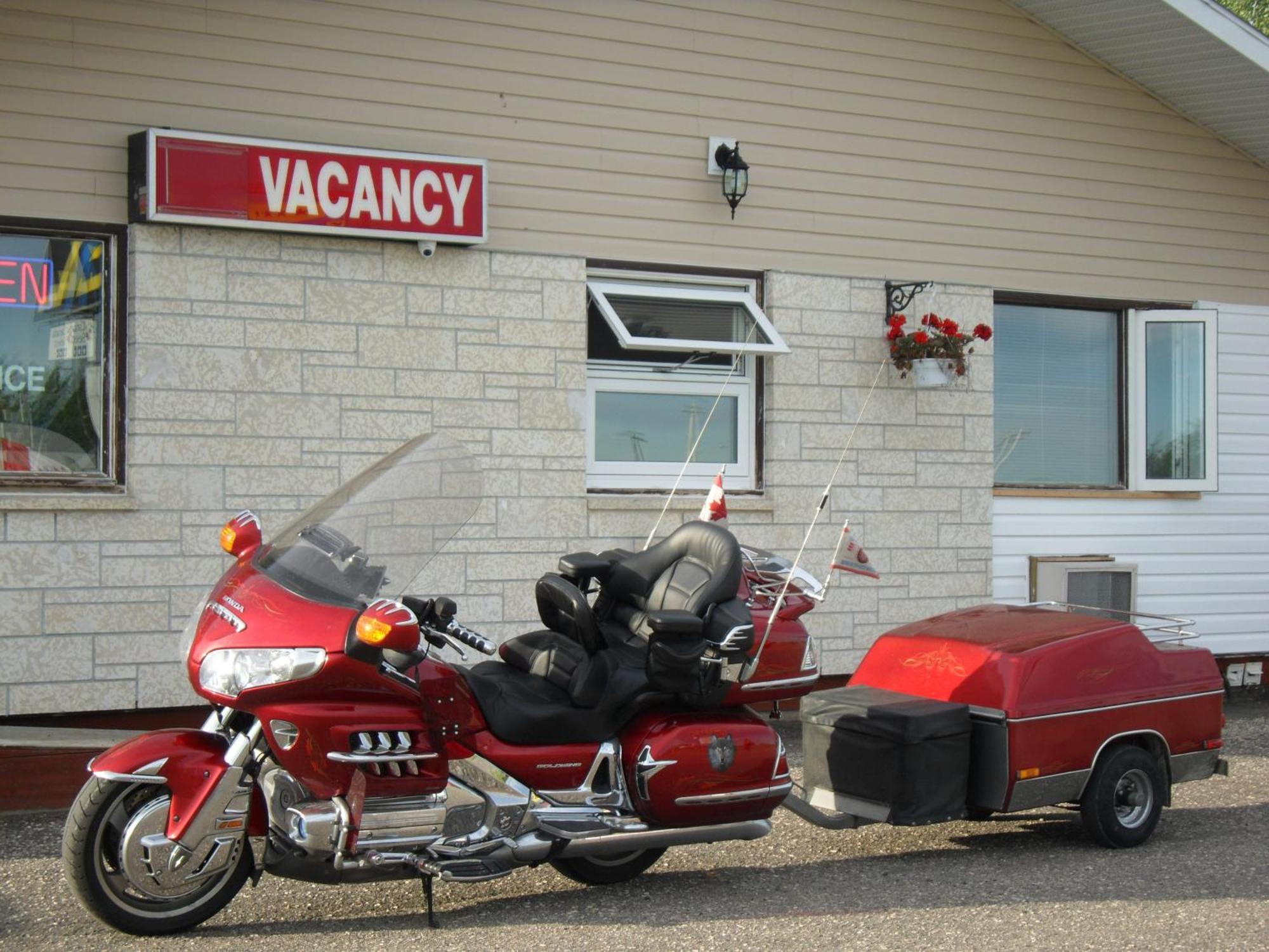 Westway Inn Motel Neepawa Экстерьер фото