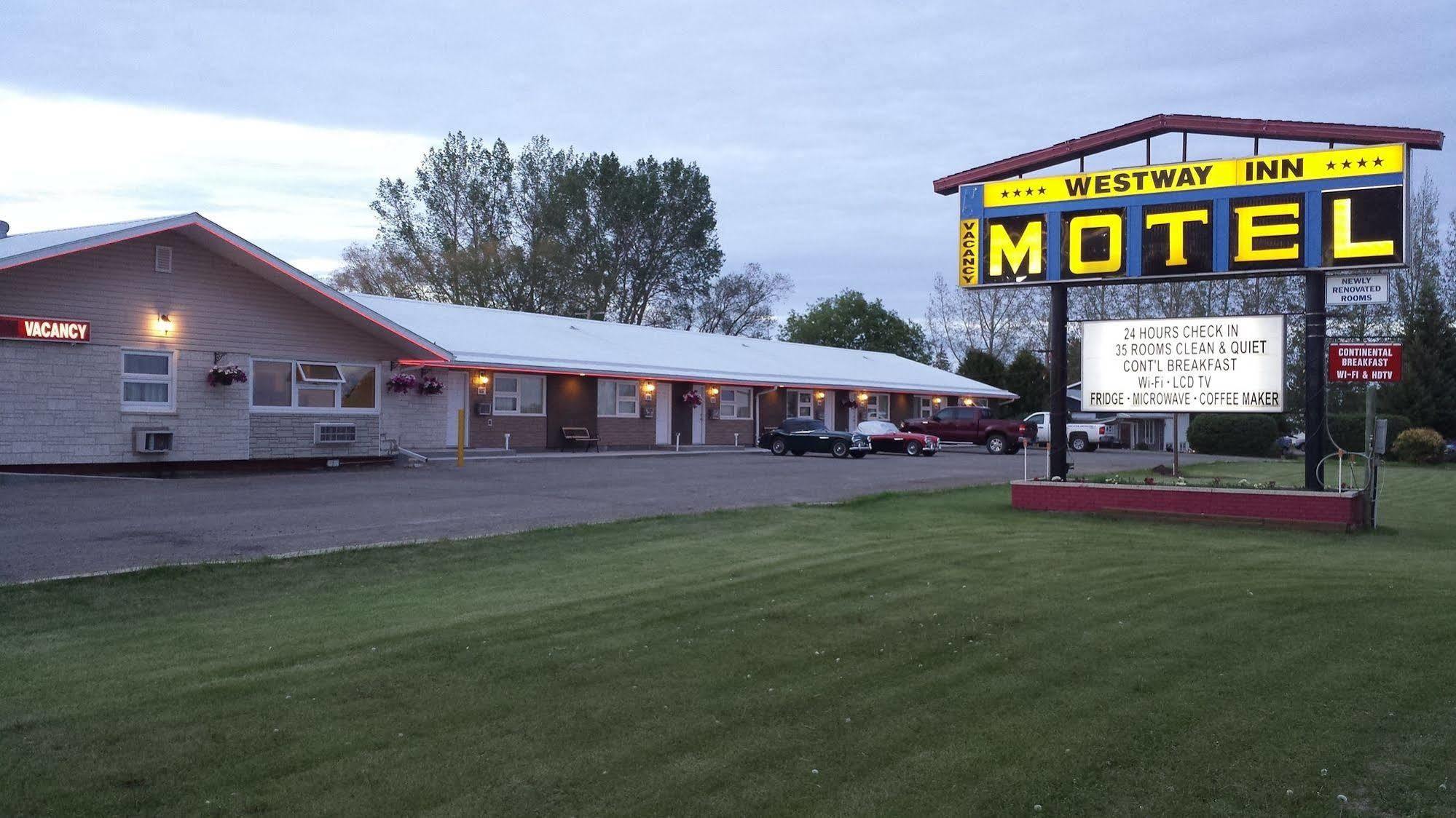 Westway Inn Motel Neepawa Экстерьер фото