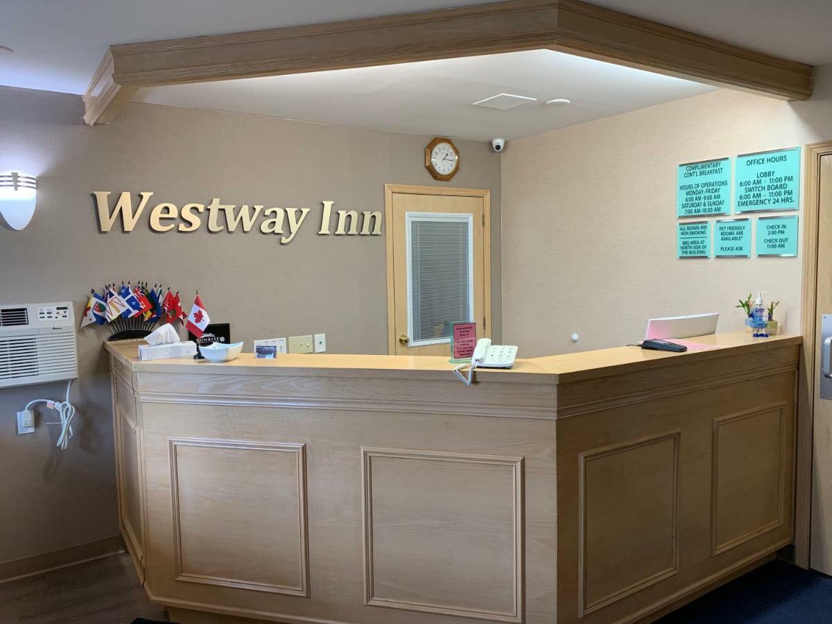 Westway Inn Motel Neepawa Экстерьер фото